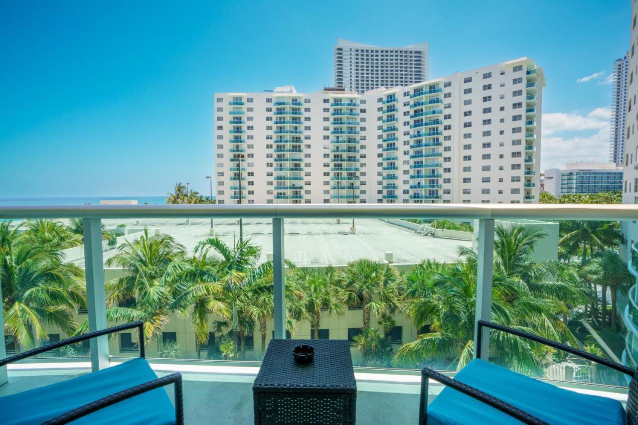 Modern 1 Bdr Oceanview With Direct Beach Access! Hollywood Dış mekan fotoğraf